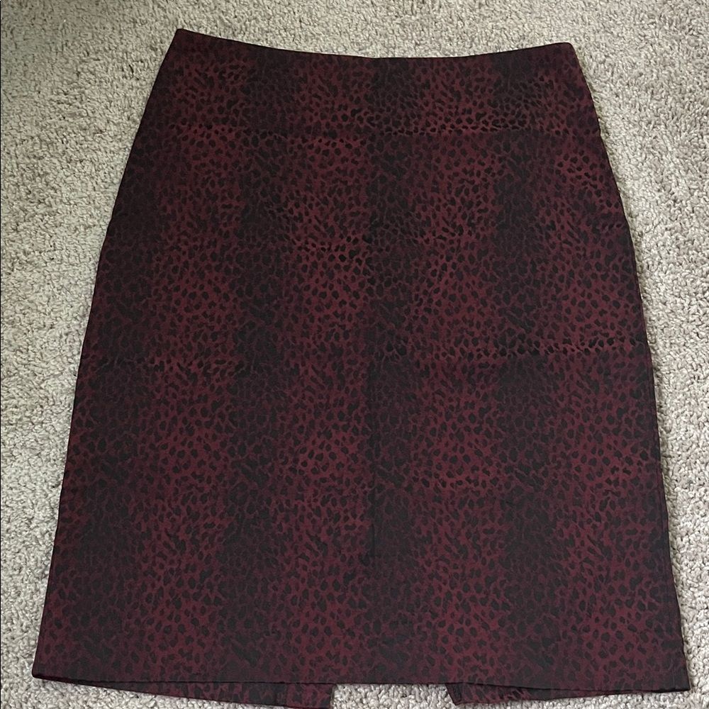 bebe Vintage Y2K Dark Red and Black Leopard Animal Print Pencil Skirt Size 2